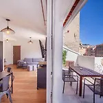 Appartements Rue Bonaparte, Quartier Citadelle Place Foch Ajaccio (Corsica)