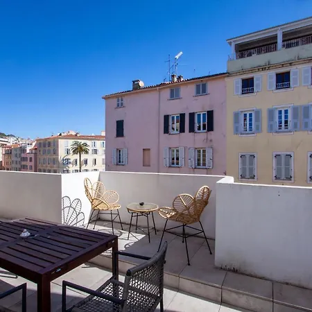 Les R Bonaparte - De Standing Au Coeur De La Vieille Pietonne Ajaccio (Corsica)