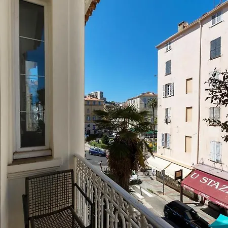 Lejlighed Les R Bonaparte - De Standing Au Coeur De La Vieille Pietonne Ajaccio (Corsica)