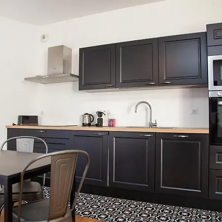 Rue Bonaparte, Quartier Citadelle Place Foch Apartment *