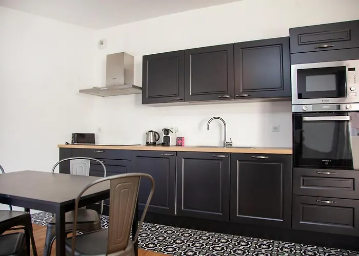 Appartements Rue Bonaparte, Quartier Citadelle Place Foch Apartament *