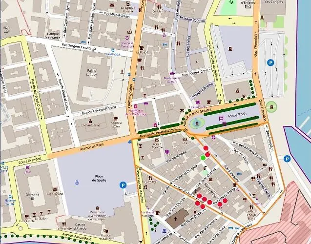 公寓 Appartements Rue Bonaparte, Quartier Citadelle Place Foch *