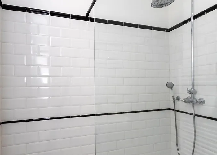 Appartements Rue Bonaparte, Quartier Citadelle Place Foch *